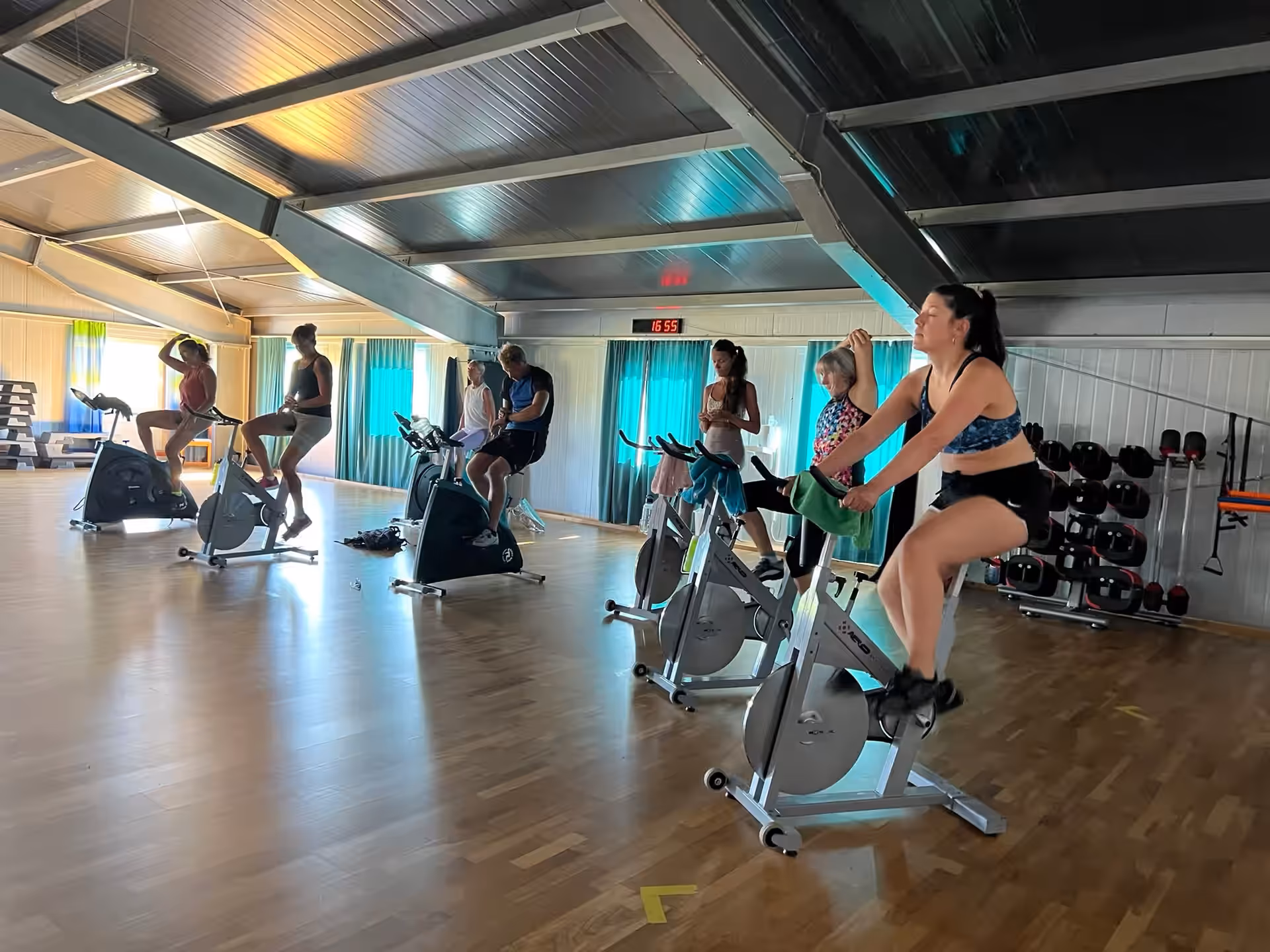 Träning och grupppass på Hälsan i Fjällbacka