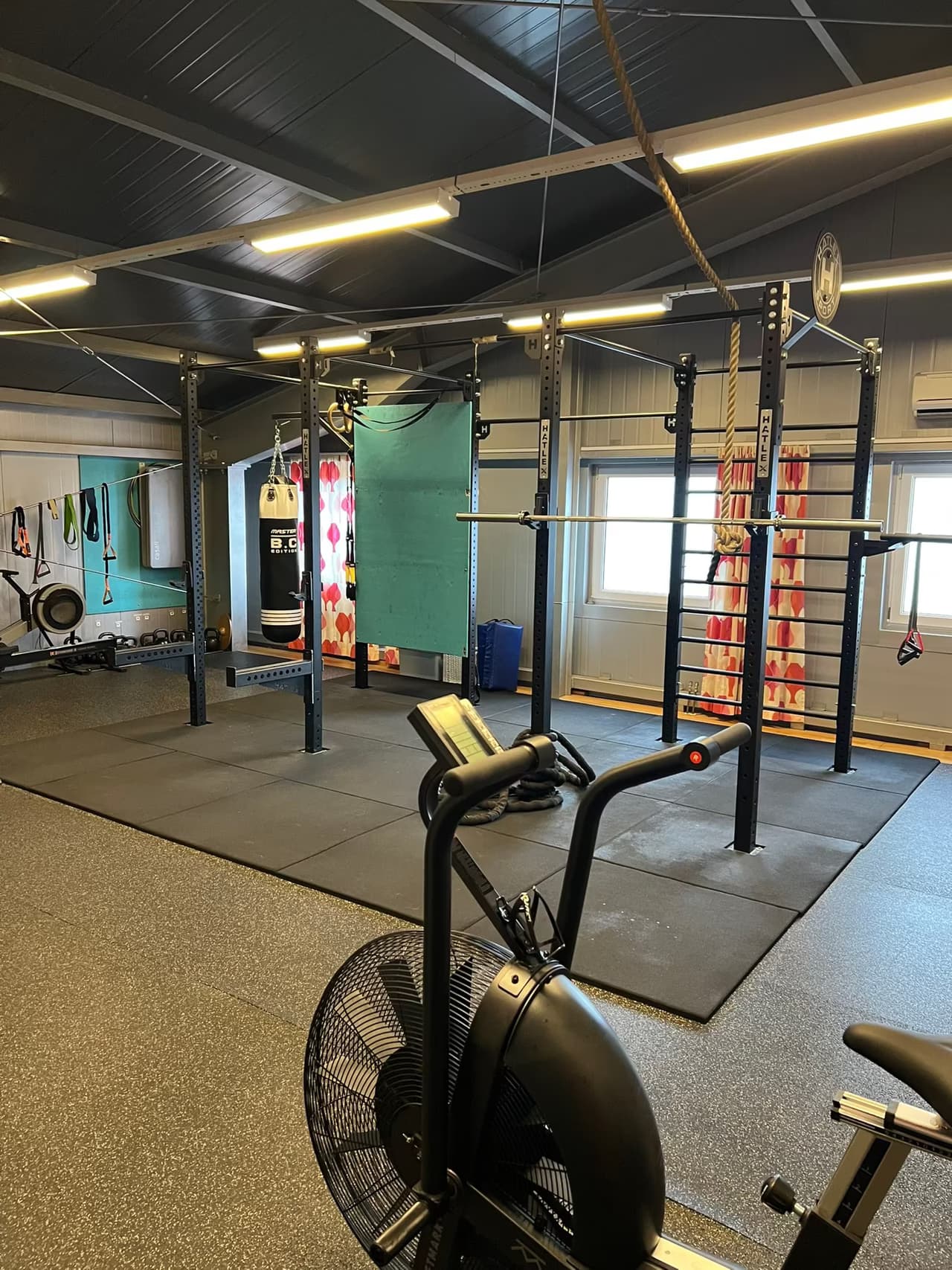 CrossFit-rig med pull-up barer